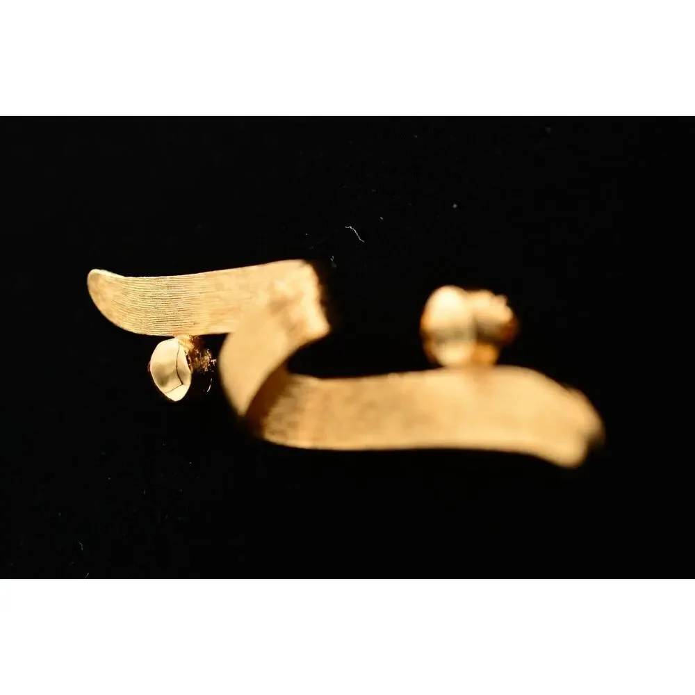 Monet Vintage Abstract Pin Brooch Brushed Gold Textured Bow Signed 1980s BinAT
